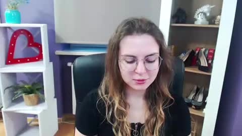 Snapshot of blackrosezoey chatting on March 7, 5:29 am Z O E Y online show from March 7, 5:29 am