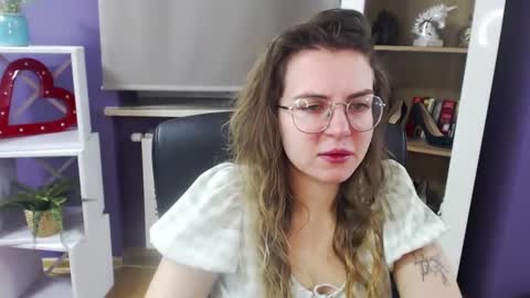 Snapshot of blackrosezoey chatting on February 11, 5:37 am Z O E Y online show from February 11, 5:37 am