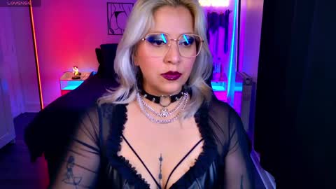 Johana S online show from May 19, 12:23 pm