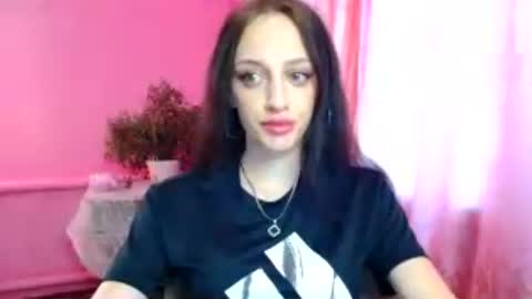 Ivy online show from July 20, 4:41 pm