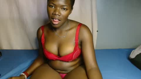 love online show from May 17, 10:36 am
