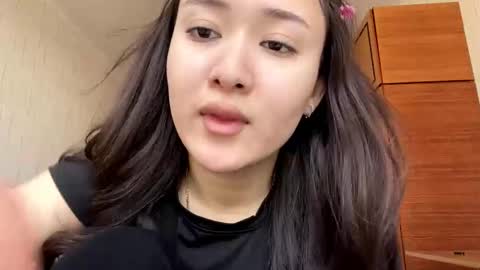 Mila online show from March 18, 7:24 am