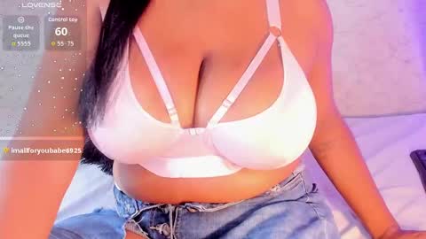 Snapshot of blakmillerrgilson chatting on October 11, 8:11 pm blak miller online show from October 11, 8:11 pm
