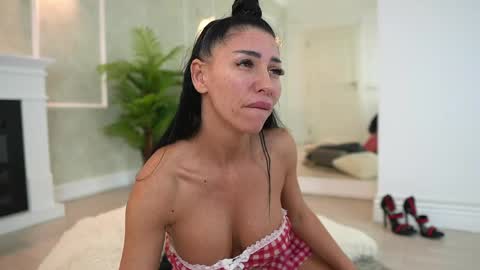 blakmy online show from April 11, 6:30 am