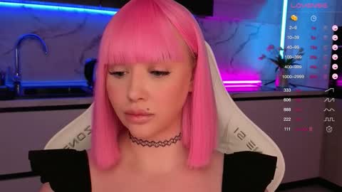 Snapshot of blond_diamond chatting on September 16, 1:30 pm Lana online show from September 16, 1:30 pm