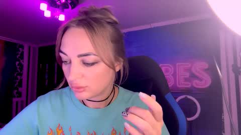 Meryem online show from October 10, 6:46 pm