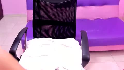 blondie_dirty_squirt online show from December 18, 8:46 pm