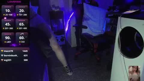 Bubbles online show from November 10, 12:44 pm