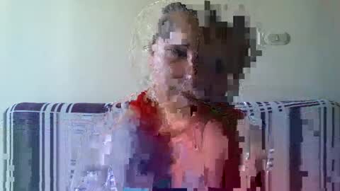 Snapshot of blondiepam23 chatting on January 12, 7:53 am BlondiePam online show from January 12, 7:53 am