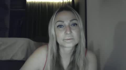 Snapshot of blondkitti chatting on October 5, 4:45 pm Iren online show from October 5, 4:45 pm