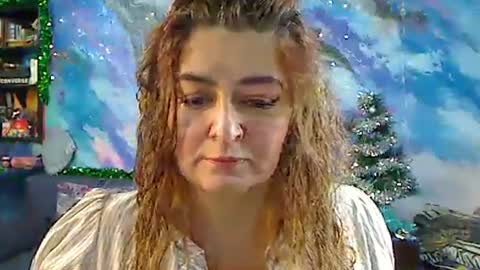 Snapshot of blondmilfs chatting on December 23, 3:23 pm BlondMILfs online show from December 23, 3:23 pm