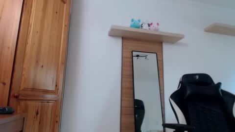 blondyelena online show from October 23, 8:20 am