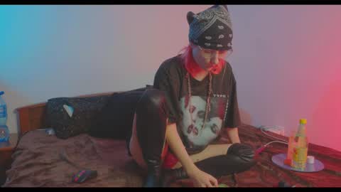 Bloom online show from January 16, 3:19 pm