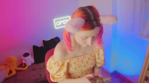 Bloom online show from February 26, 3:11 pm