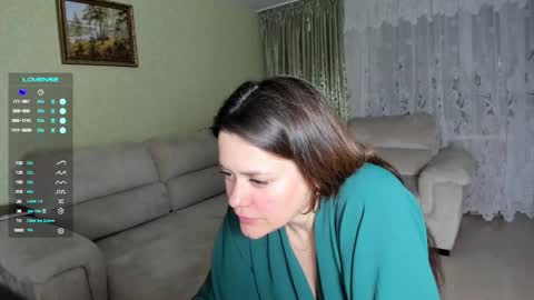 Snapshot of bloomwithmary chatting on September 22, 7:56 pm bloomwithmary online show from September 22, 7:56 pm