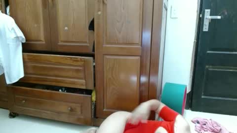 Snapshot of blowy079 chatting on October 13, 5:21 am blowy079 online show from October 13, 5:21 am