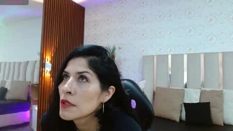 blue_tay1 online show from November 13, 12:04 pm