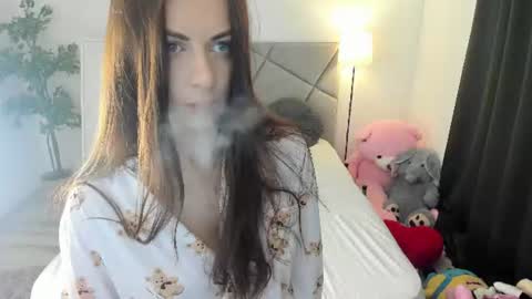 blueeyeslexxxy online show from June 16, 6:03 am