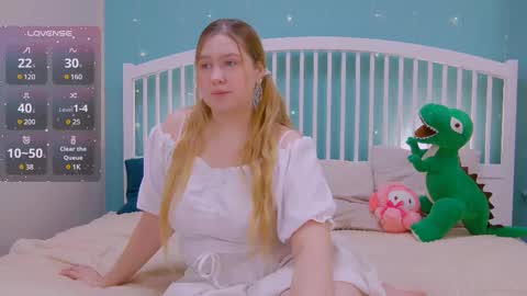 Ellie3 online show from February 26, 2:27 pm