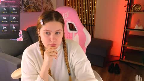 Ellie3 online show from March 3, 3:37 pm