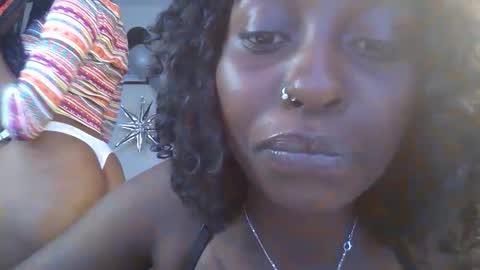 Belle online show from November 23, 8:16 am