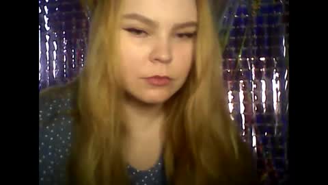 Snapshot of blushing_star chatting on March 2, 8:38 am blushing_star online show from March 2, 8:38 am