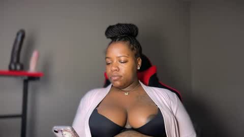       online show from June 18, 9:30 pm