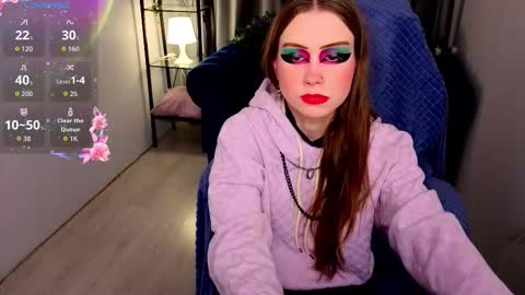 Karen online show from November 23, 8:43 pm