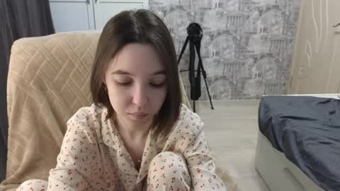 bondi_star online show from April 14, 2:50 pm