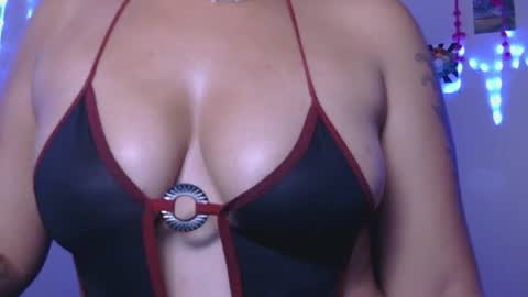 Bonnie online show from May 27, 1:57 am