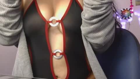 Bonnie online show from November 30, 11:42 pm