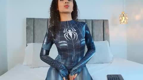 Bonnie online show from November 1, 7:34 am