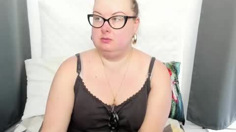 Snapshot of bonnieshining chatting on October 13, 10:51 am Bonnie online show from October 13, 10:51 am