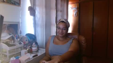 Snapshot of bonvivantb chatting on January 20, 1:11 pm Queen Bon Vivantt online show from January 20, 1:11 pm