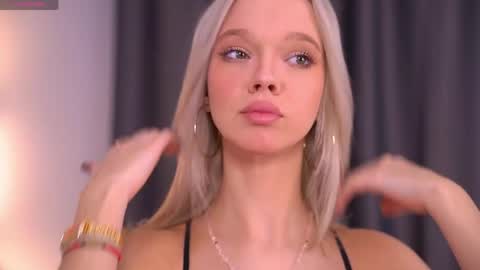 Alina online show from April 23, 8:11 am