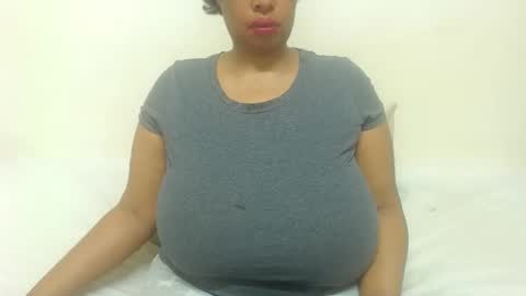 boobyqueen online show from March 6, 3:01 am