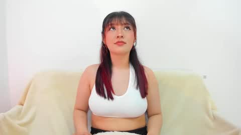 Snapshot of boonie_girl chatting on February 17, 4:31 am Booniee online show from February 17, 4:31 am