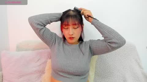 Snapshot of boonie_girl chatting on January 31, 6:02 am Booniee online show from January 31, 6:02 am