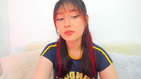 Snapshot of boonie_girl chatting on February 18, 5:53 am Booniee online show from February 18, 5:53 am