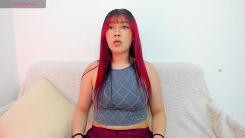 Snapshot of boonie_girl chatting on January 21, 6:00 am Booniee online show from January 21, 6:00 am