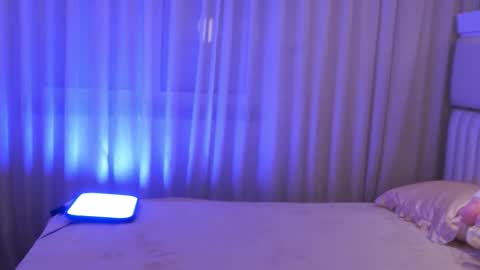 Snapshot of boootyfrytti chatting on September 17, 8:40 pm boootyfrytti online show from September 17, 8:40 pm
