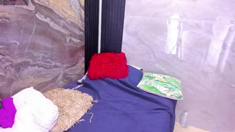 Snapshot of bora_lajuana chatting on September 13, 7:05 am online show from September 13, 7:05 am
