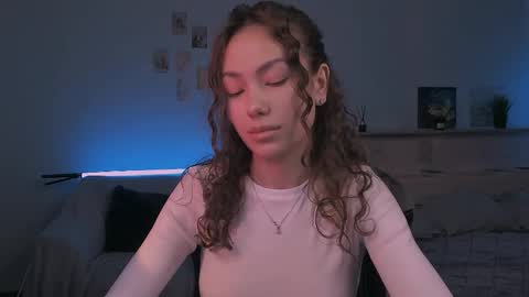 Lilly online show from November 3, 7:12 am