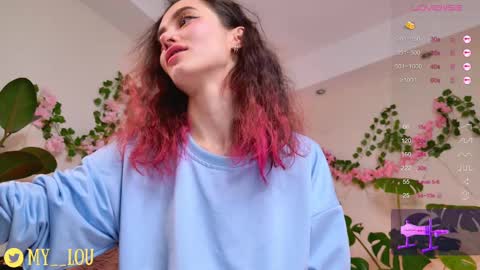Snapshot of breeding_material chatting on February 15, 8:12 pm Ashley Dolce and Lou online show from February 15, 8:12 pm