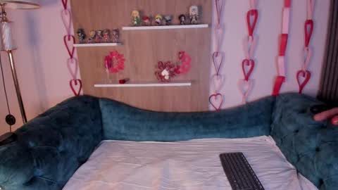 Snapshot of brendabrookss chatting on February 19, 1:06 pm brenda online show from February 19, 1:06 pm