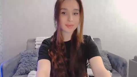 bri_fox online show from February 6, 8:23 pm