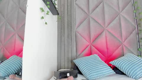 B R I A  online show from April 14, 2:44 am