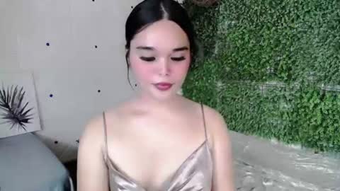 Claire online show from July 27, 5:15 am