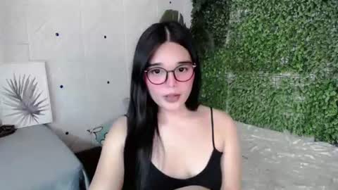 Claire online show from July 24, 2:48 pm