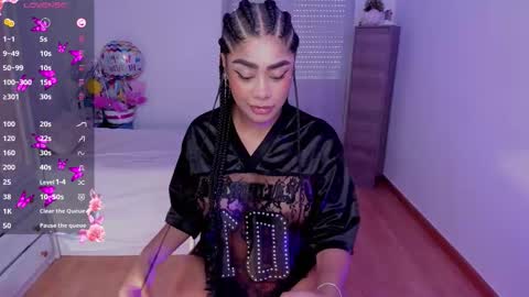 briana online show from September 12, 9:18 am